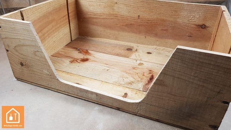  Nicho de gato con una caja de madera-resultado 